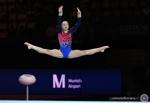 cze makovickova patricie ph simone ferraro sfa08726 copia1